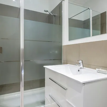 Apartamento Colon 4 *